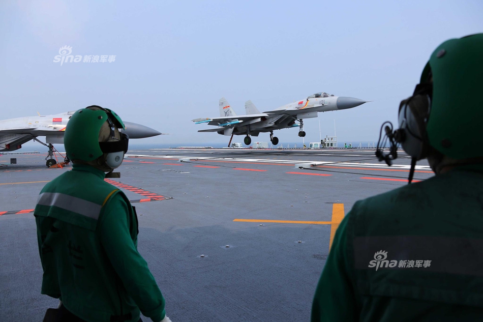 徐英舰载机飞行员，精英中的精英，中国海军航空兵之骄傲，徐英舰载机飞行员，海军航空兵精英，国之骄傲