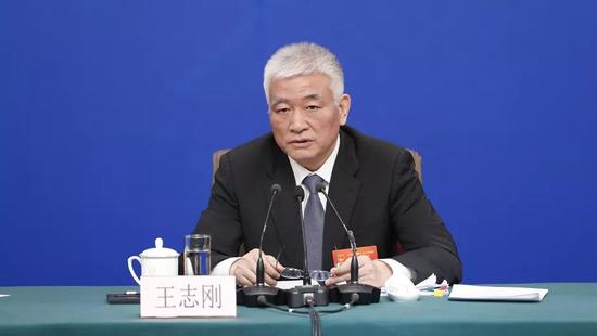 科技部部长，引领科技创新，推动国家发展，科技部部长引领创新潮流，推动国家科技飞跃发展。
