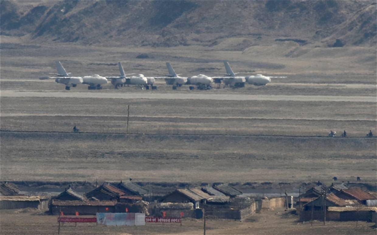 哪些国家没有空军？探究全球空军发展现状，全球部分国家空军发展探究，哪些国家没有空军？