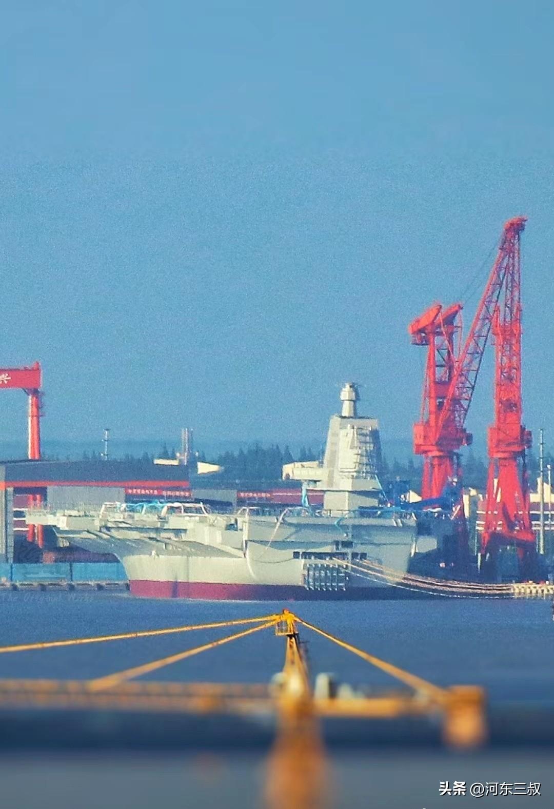 福建舰与社会新闻，探索前沿动态与区域影响力，福建舰与社会新闻，探索前沿动态与区域影响力的交汇点