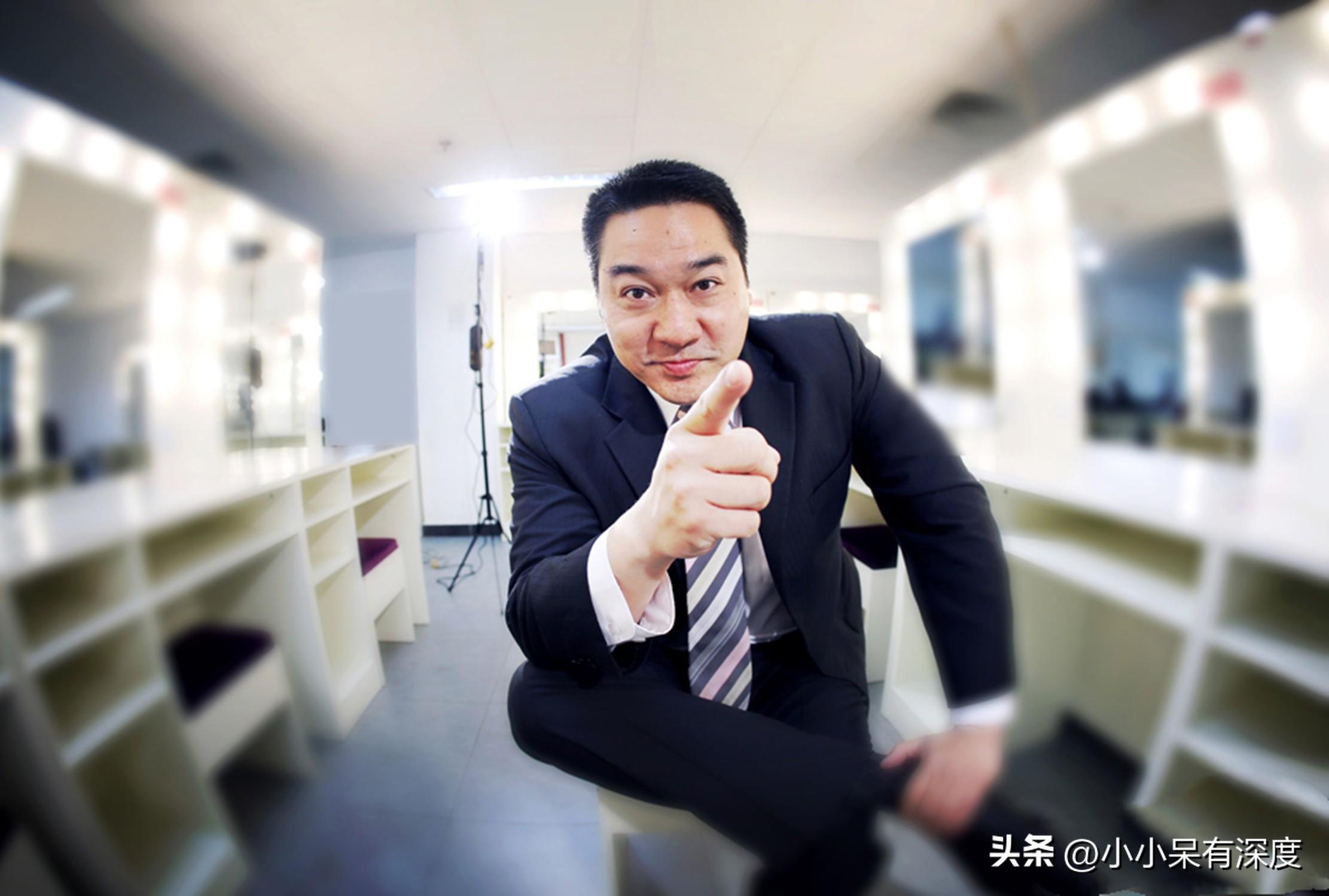 下载凤凰军情观察室客户端，掌握实时军情资讯的最佳途径，凤凰军情观察室客户端，实时军情资讯的最佳掌握途径