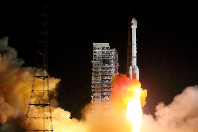 日媒感叹中国航天已经领先，探索宇宙的新时代，日媒瞩目，中国航天领先，宇宙探索新时代启航