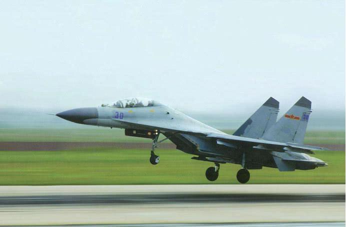 歼十和苏-27之间的关系，中国空军现代化建设的两大支柱力量，歼十与苏-27，中国空军现代化建设的两大支柱力量探究
