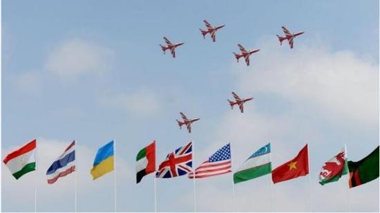 T50与歼-20，两大空中巨擘的对比与解析，T50与歼-20，空中巨擘对比解析