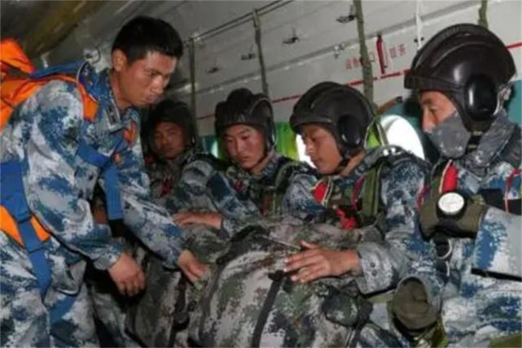 揭秘空降兵第15军现状与发展趋势，揭秘，空降兵第15军现状与发展展望