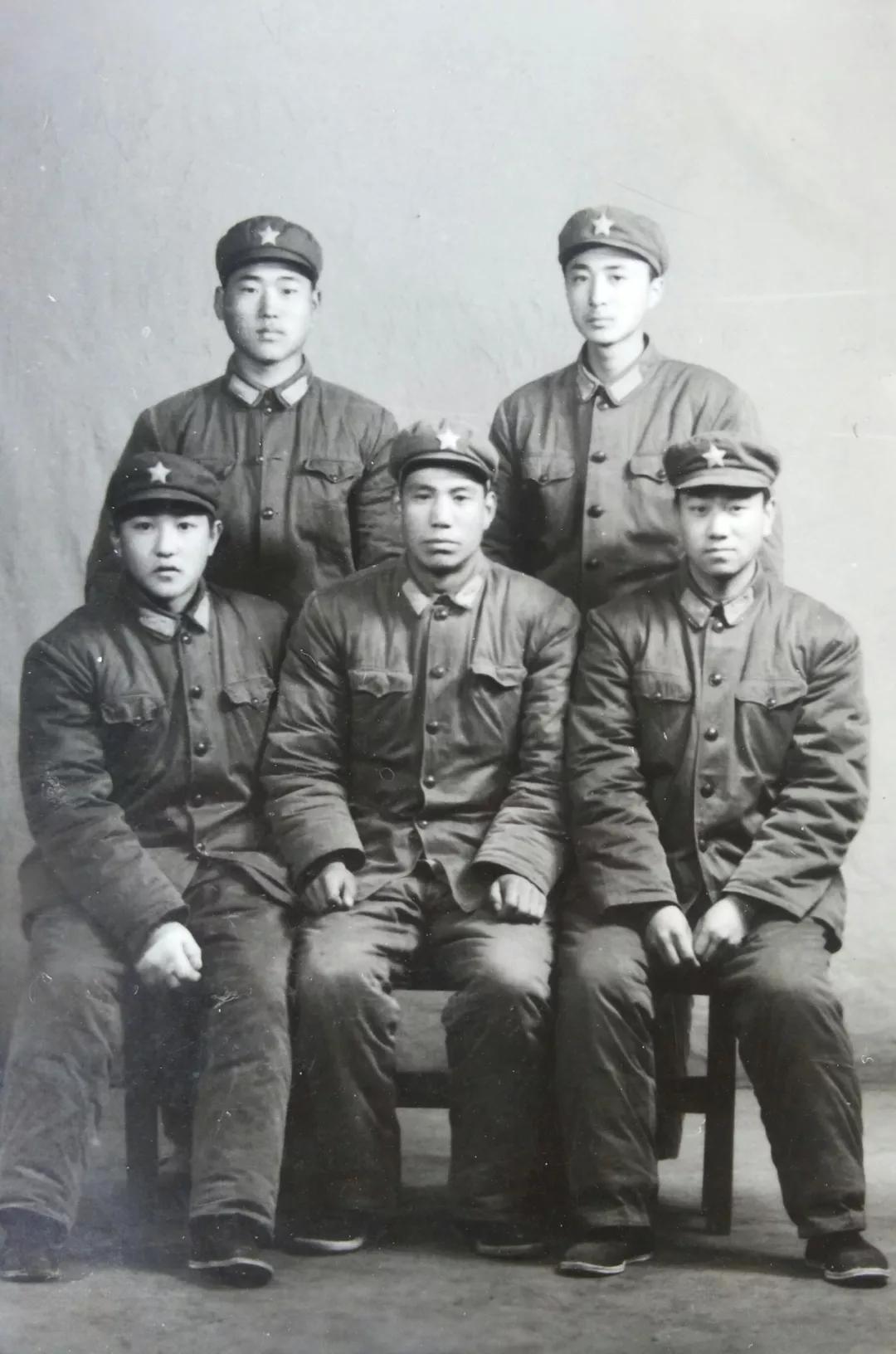 揭秘传奇的1975年制步兵师，战略核心与战斗力量，揭秘传奇的1975年步兵师，战略核心与战斗力量全解析