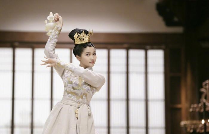 中国女兵在越南施黛小说，英勇传奇的跨国篇章，中国女兵在越南的英勇传奇，跨国篇章的施黛小说故事