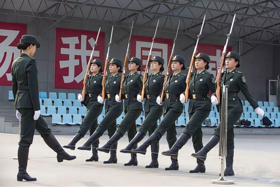 三军仪仗队退伍后何去何从，深度解析退伍后的多元发展路径，三军仪仗队退伍后的多元发展路径深度解析