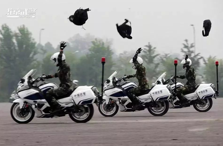 武警国宾护卫队是否配枪，解析与探讨，武警国宾护卫队是否配枪，深度解析与探讨