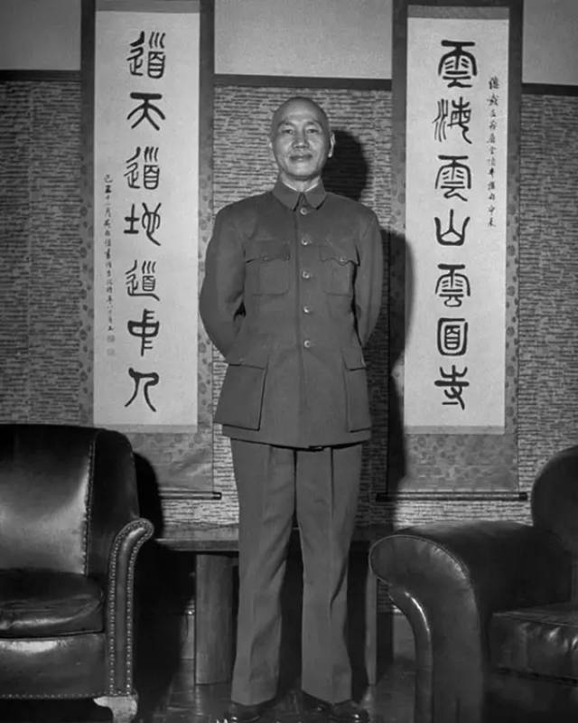 蒋介石赴台湾的时间及其历史背景，蒋介石赴台湾的时间及其历史背景概览
