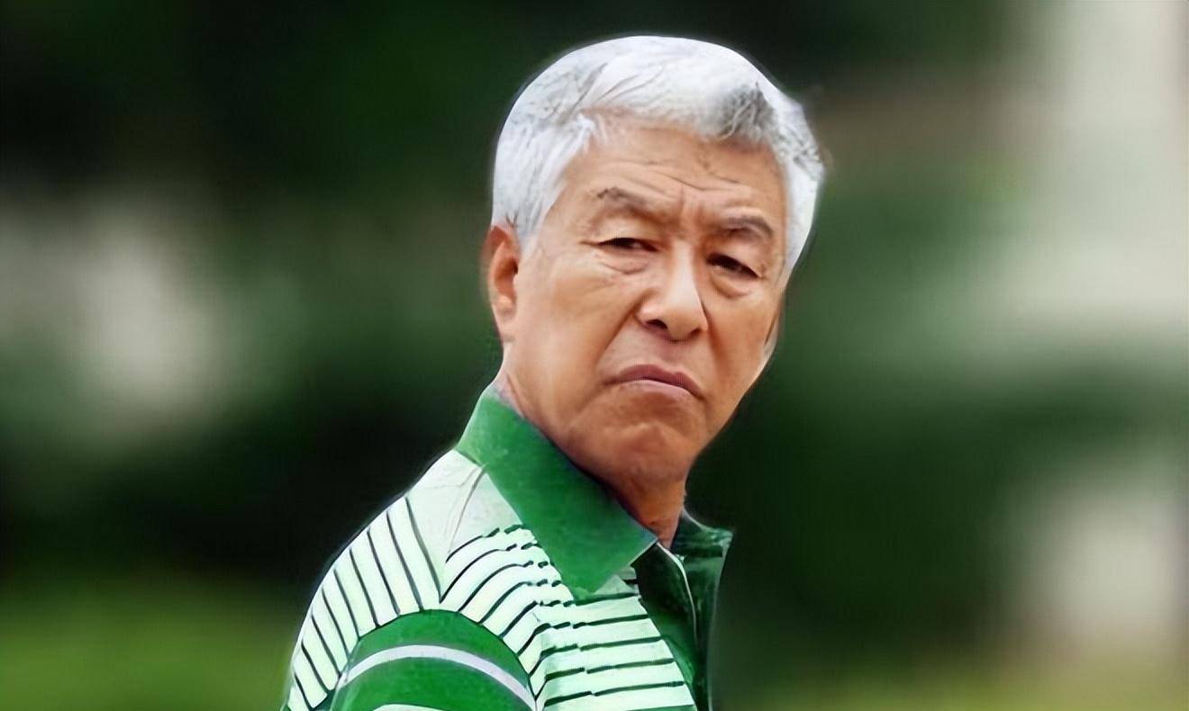 张洪杰三军仪仗队副大队长，卓越领导力与无私奉献的典范，张洪杰，三军仪仗队副大队长，领导力与奉献精神的楷模