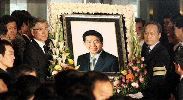 卢武铉文与在寅，探索两位文化巨匠的交融之路，卢武铉文与在寅，文化巨匠交融之路探索