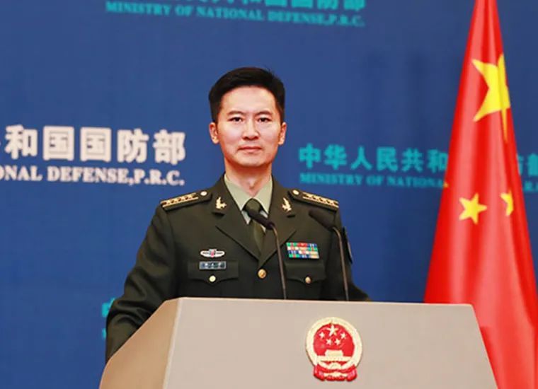 国防部现任发言人名单照片及其相关信息解读，国防部发言人名单、照片及相关信息解读