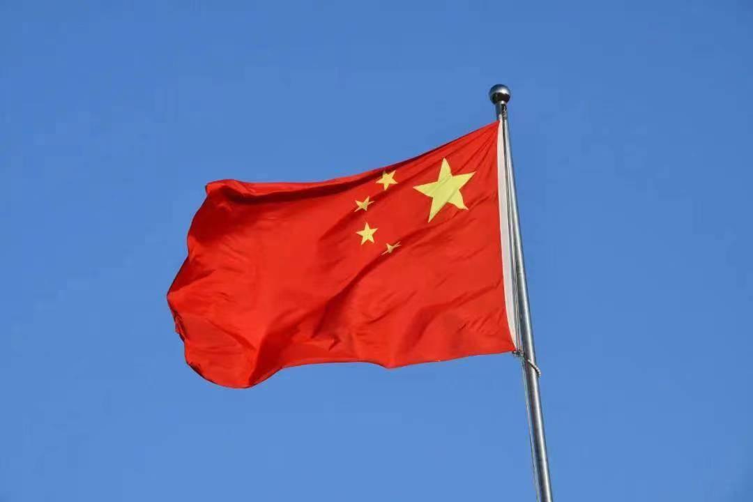 中国哪款无人机可以和全球鹰比较，无人机技术的崭新篇章，中国无人机技术的崭新篇章，与全球鹰相抗衡的无人机型号揭秘