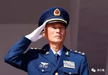 宋中文空军司令，英勇无畏的领航者，中国空军的骄傲，宋中文，英勇领航，中国空军之骄傲司令员
