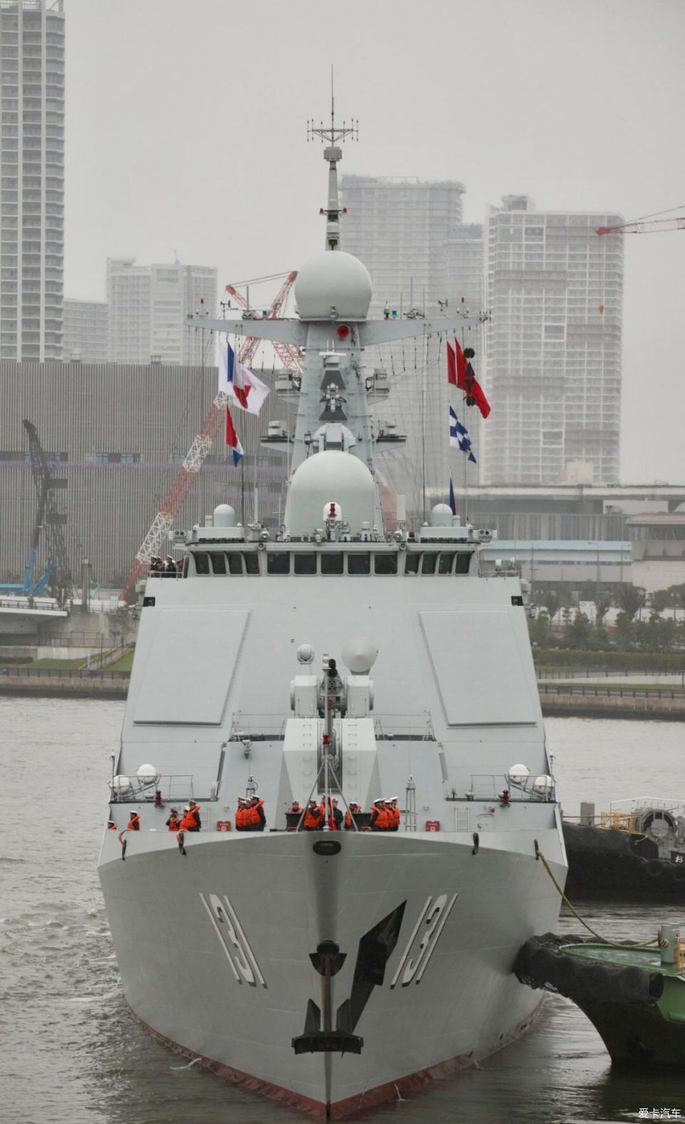 中国海军舰艇编队穿越日本海域，131舰的壮丽航迹，中国海军舰艇编队穿越日本海域，壮丽航迹揭秘，131舰的荣耀之旅