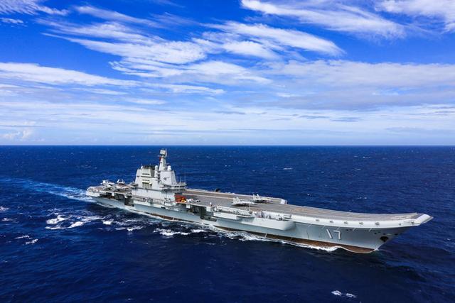 中国海军辽宁舰