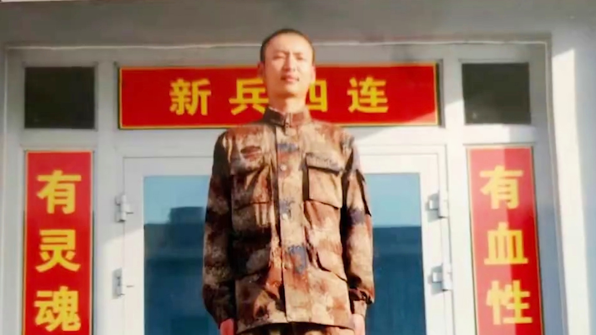 肖思远家里为什么权，深度解析背后的原因，肖思远家庭权力背后的深层原因解析