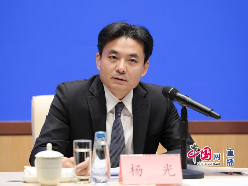 杨光火箭军司令员，领导力与战略视野的杰出代表，杨光火箭司令员，领导力与战略视野的典范