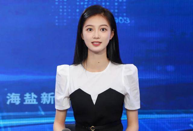 军事频道冯琳现状，揭秘她的成长与变迁，冯琳现状揭秘，军事频道中的成长与变迁之路