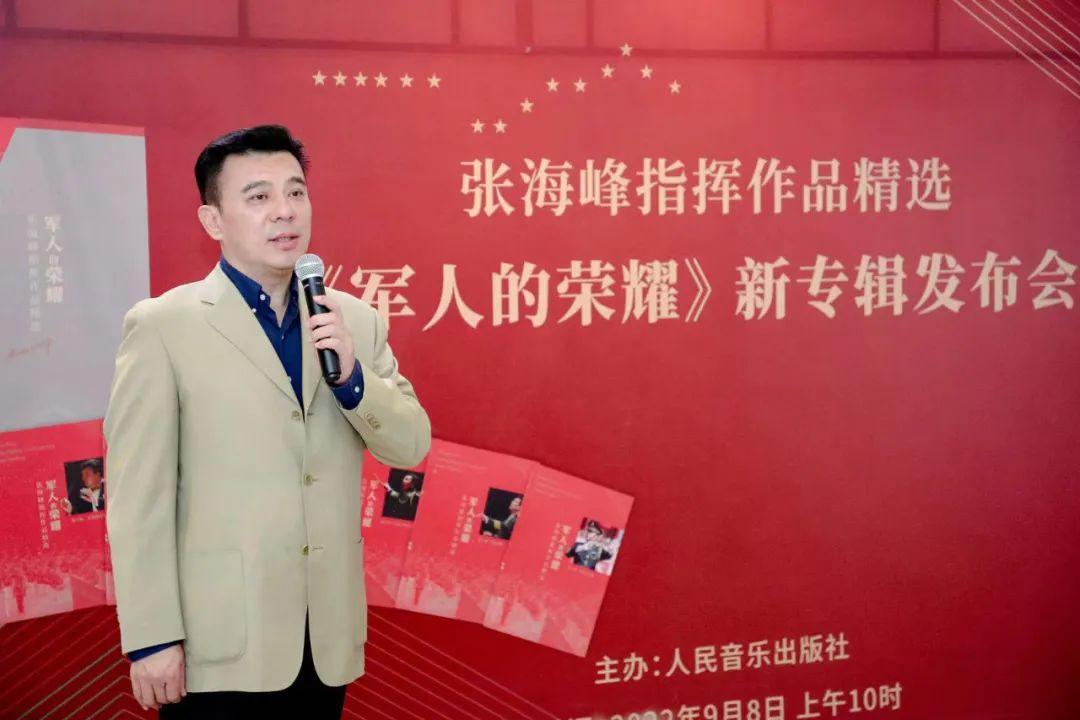 钢铁洪流进行曲阅兵，壮丽盛典展现国家力量，钢铁洪流阅兵盛典，展现国家力量的壮丽画卷