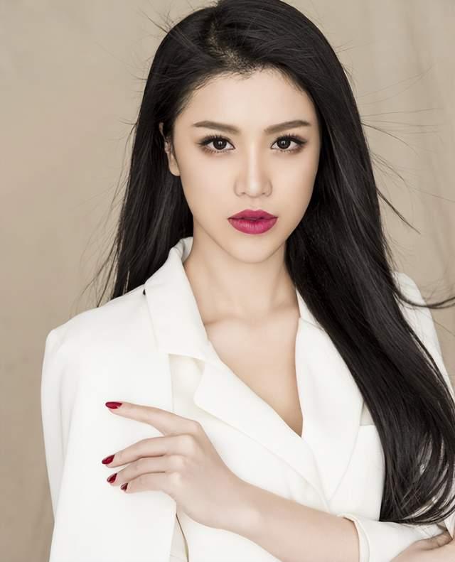 葛天裤裆藏雷，揭秘背后的故事与真相，葛天裤裆藏雷背后的真相与故事揭秘