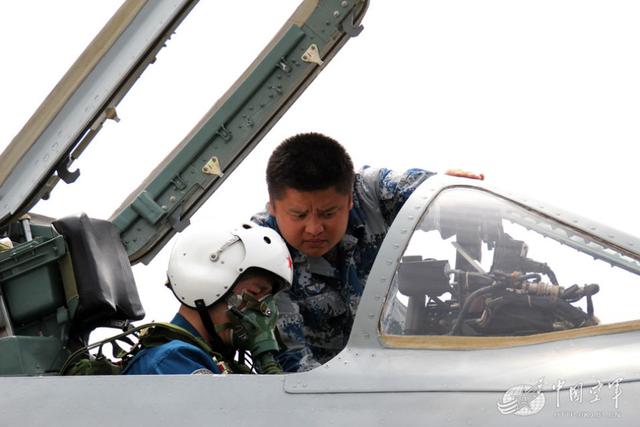 航空兵22师简介——光荣历程与卓越成就，航空兵22师，光荣历程与卓越成就概览