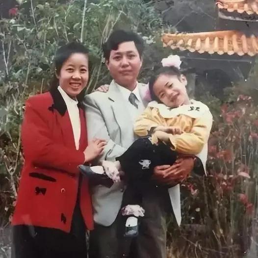 肖思明，一位引人注目的名字背后的故事与SEO洞察，肖思明，名字背后的故事与SEO洞察之旅
