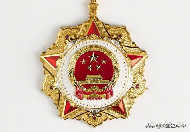 共和国勋章后代待遇的探讨，共和国勋章后代待遇的深入剖析