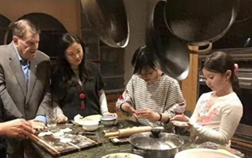 国防历史告诫我们什么，铭记教训，砥砺前行，铭记国防历史教训，砥砺前行不忘告诫之路