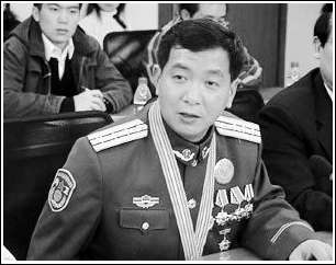 丁小兵个人简历——卓越人才的生涯轨迹，丁小兵，卓越人才的生涯轨迹与成就概览