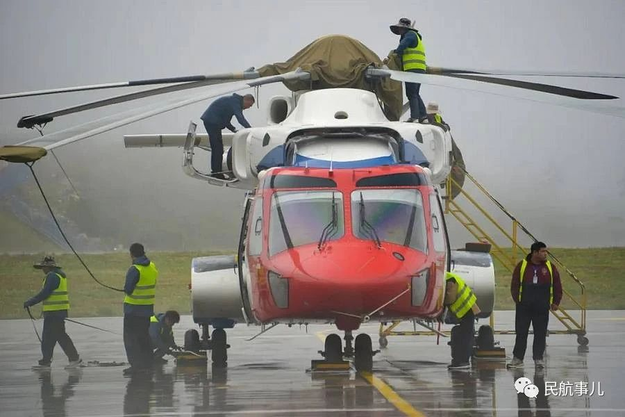 AC313A大型民用直升机，探索卓越性能与无限潜力，AC313A大型民用直升机，卓越性能与潜力的探索之旅