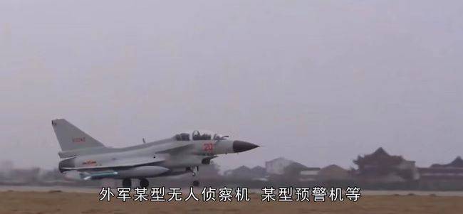 歼十在中国空军中的位置及与俄罗斯对应飞机比较，歼十在中国空军中的地位及与俄罗斯对应战机对比
