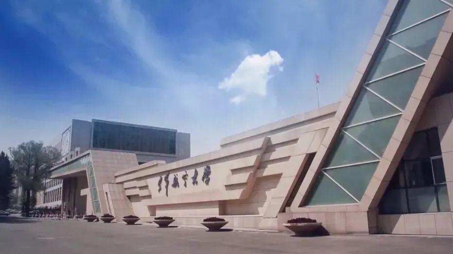 中国人民空军与解放军航空大学，光荣的历程与卓越贡献，中国人民空军与解放军航空大学，光荣历程与杰出贡献回顾