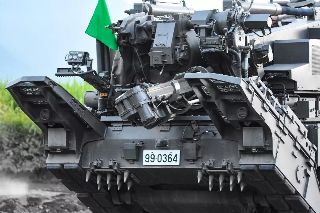 揭秘中国海军舰艇武器，关于155舰炮弹丸尺寸的探索，揭秘中国海军舰艇武器，探索155舰炮弹丸尺寸之谜