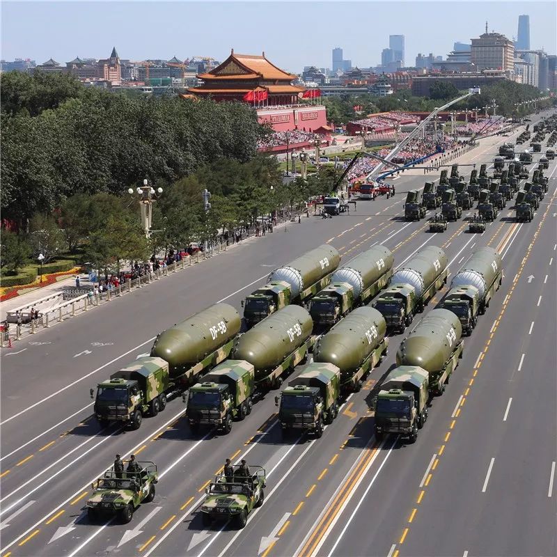 胜利大阅兵导弹方队，展现国防实力与民族骄傲，国防实力展现与民族骄傲的胜利大阅兵导弹方队