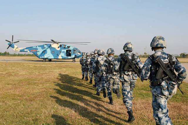 空军空降兵部队，荣耀与使命的象征，空军空降兵部队的荣耀与使命，空中的守护者