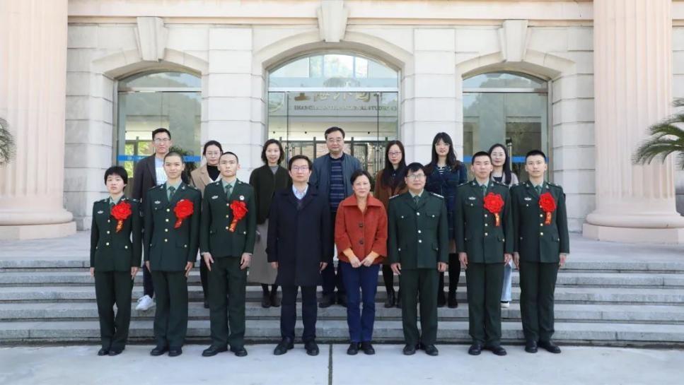 女兵王，超越性别界限的英勇传奇，女兵王，超越性别的英勇传奇