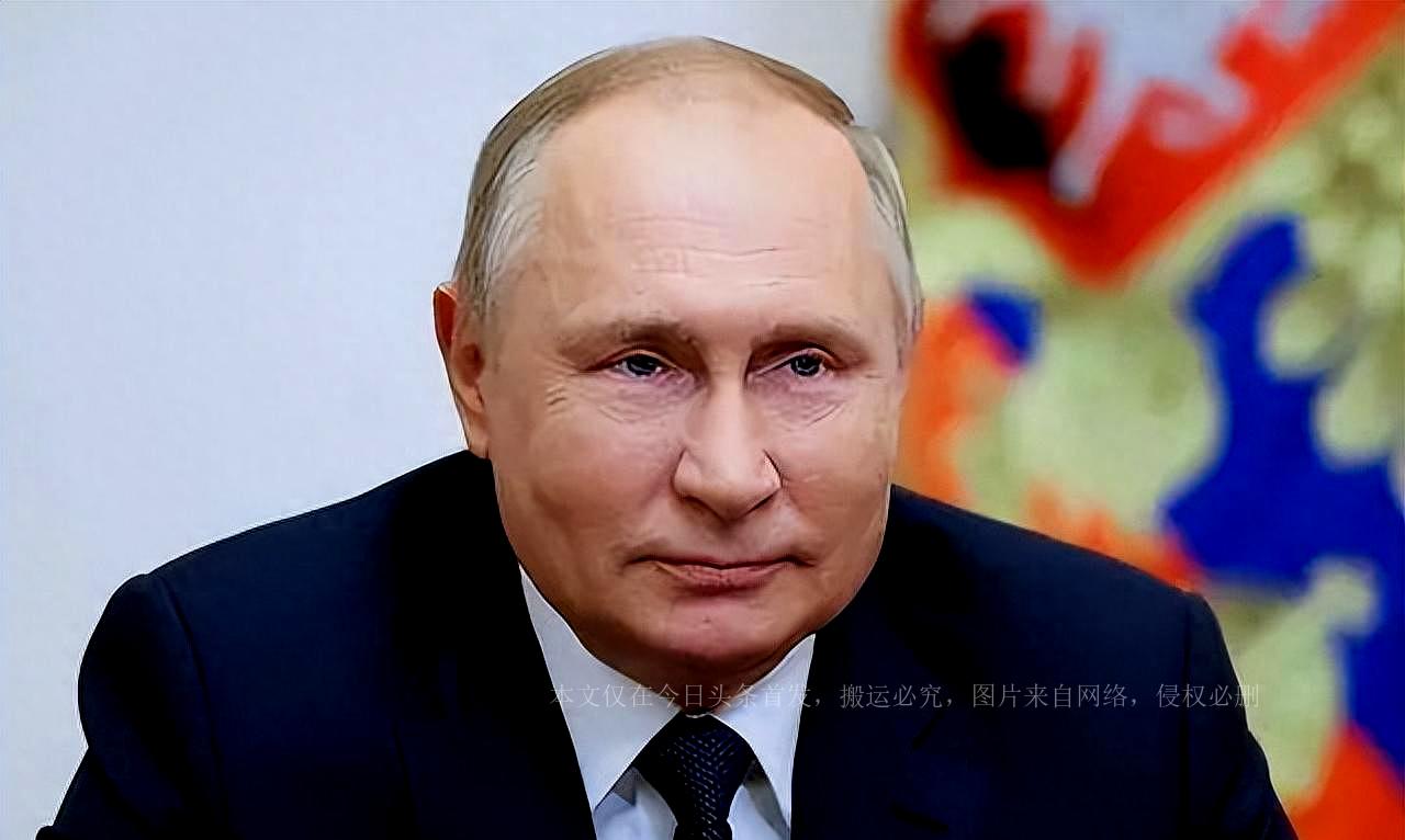 普京下令俄军误击无人机，事件背景与解析，普京下令俄军误击无人机事件，背景解析与探讨