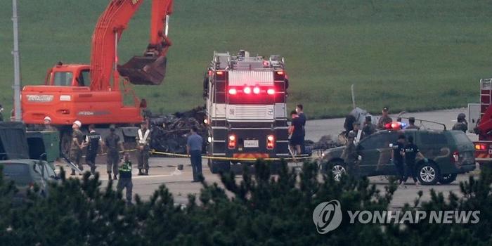 韩国直升机撞楼事件，深度解析背后的原因与影响，韩国直升机撞楼事件，深度剖析背后原因与影响