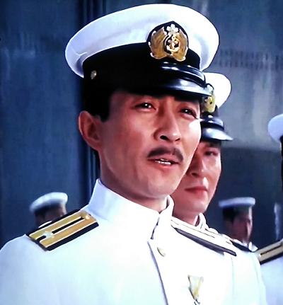 中国海军舰队绕日本航行，展示力量，彰显决心，中国海军舰队绕日本航行，展示力量，彰显决心与立场