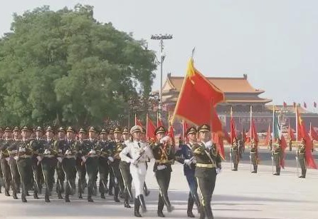 国宾护卫队与三军仪仗队的关系解析，是否属于同一体系？，国宾护卫队与三军仪仗队关系解析，同属军事礼仪体系吗？