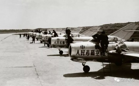 朝鲜是否拥有空军力量，揭示朝鲜空军的现状与发展，朝鲜空军现状与发展，揭示朝鲜是否拥有空军力量