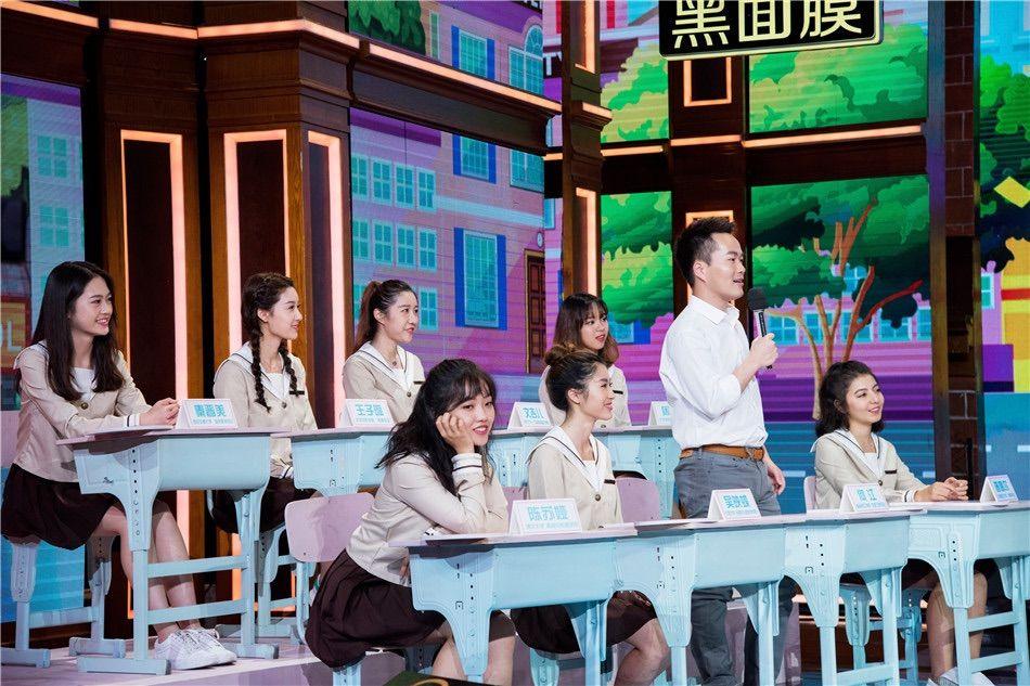 新澳门天天彩期期精准，揭秘彩票预测背后的秘密，揭秘新澳门天天彩期期精准的彩票预测秘密