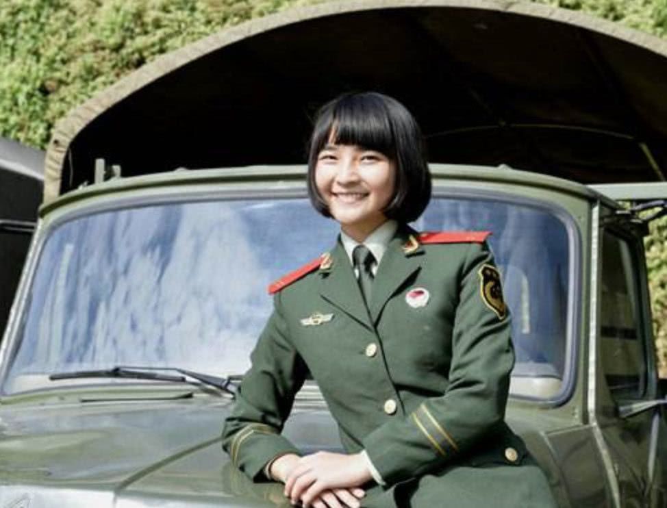 女兵一般干什么，职责与角色的多元化展现，女兵的职责与角色，多元化展现的现代军队女性力量