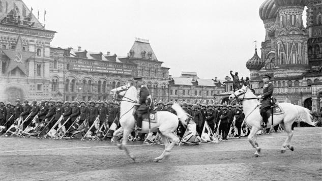 胜利日阅兵，回顾历史，铭记荣耀——纪念胜利日阅兵盛典（1945年），胜利日阅兵盛典回顾，铭记历史荣耀，致敬英雄时刻（纪念胜利日阅兵盛典）