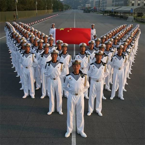 海军一般服役几年，深入了解海军服役时间与职责，海军服役时间与职责详解，一般服役年数揭秘